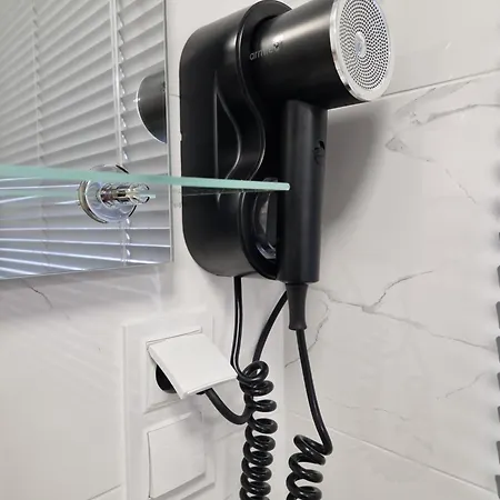 Sloneczny * Zelistrzewo